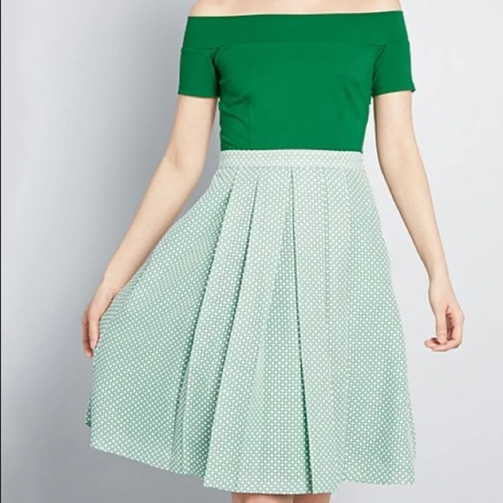 NWOT Modcloth Double the Lovely A Line Dress. Medium. - Picture 1 of 7